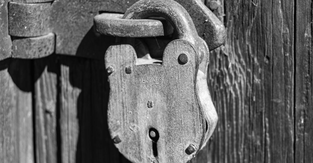 locksmith shop keys — Beacon Locksmith